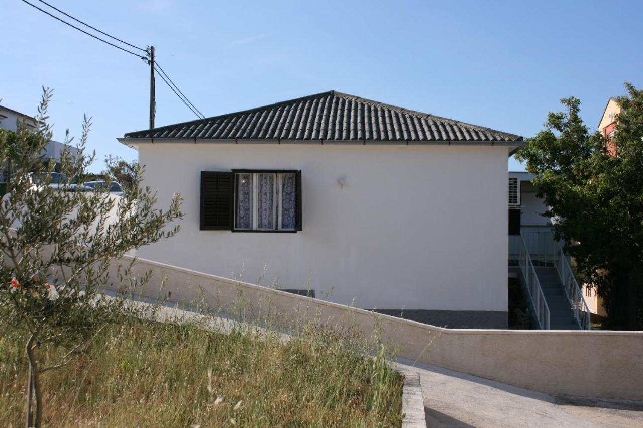 Apartments By The Sea Stara Novalja, Pag - 6301 Екстер'єр фото