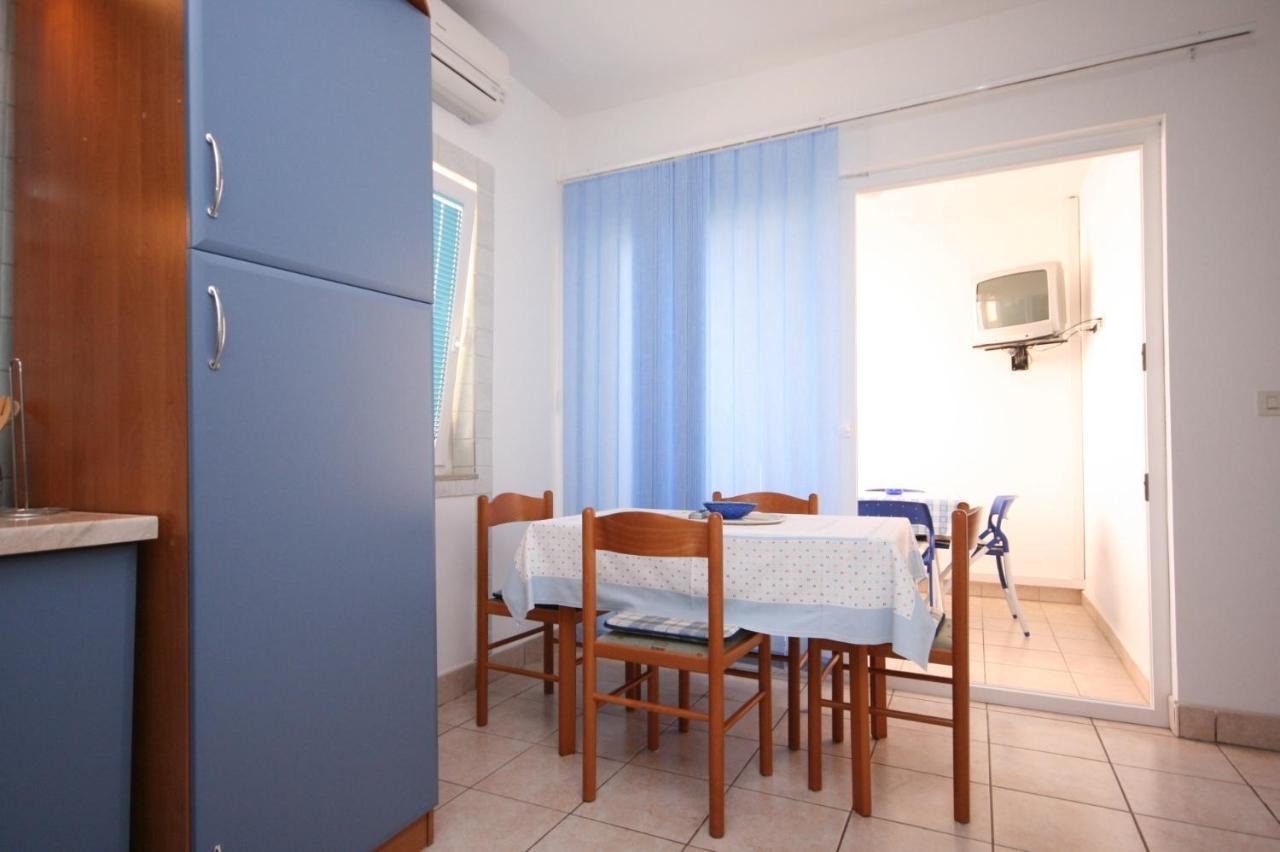 Apartments By The Sea Stara Novalja, Pag - 6301 Екстер'єр фото