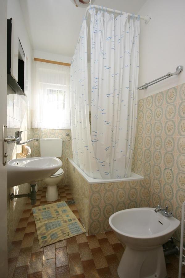 Apartments By The Sea Stara Novalja, Pag - 6301 Екстер'єр фото